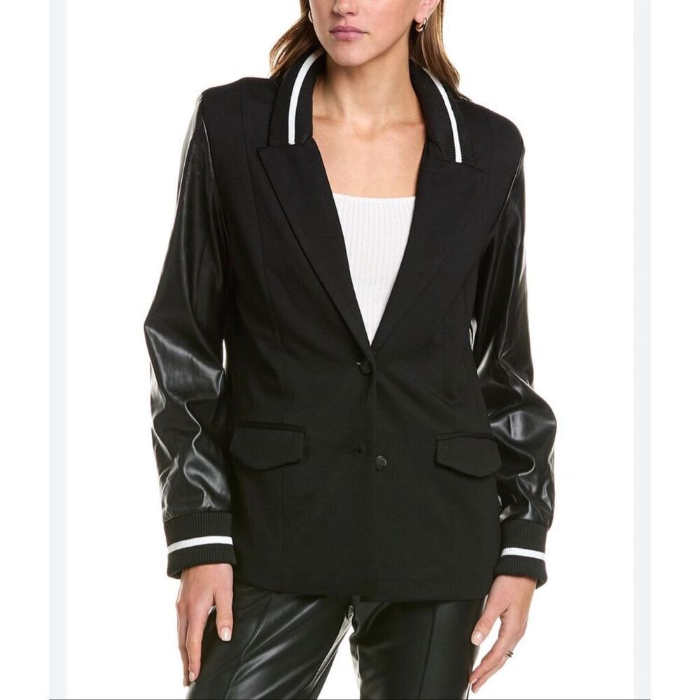 LAUNDRY BY SHELLI SEGAL Faux Leather Blazer In Black Size Medium